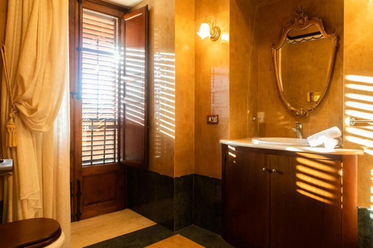 Ferienhaus Camera Vento Porto Antico La Cala Palermo